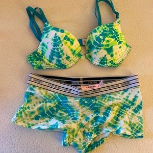 VS Bra and Panty Set